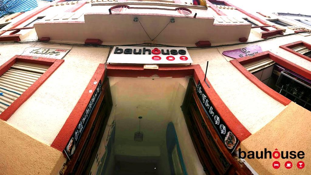 Bauhouse Backpacker Hostel กูเอ็งกา ภายนอก รูปภาพ