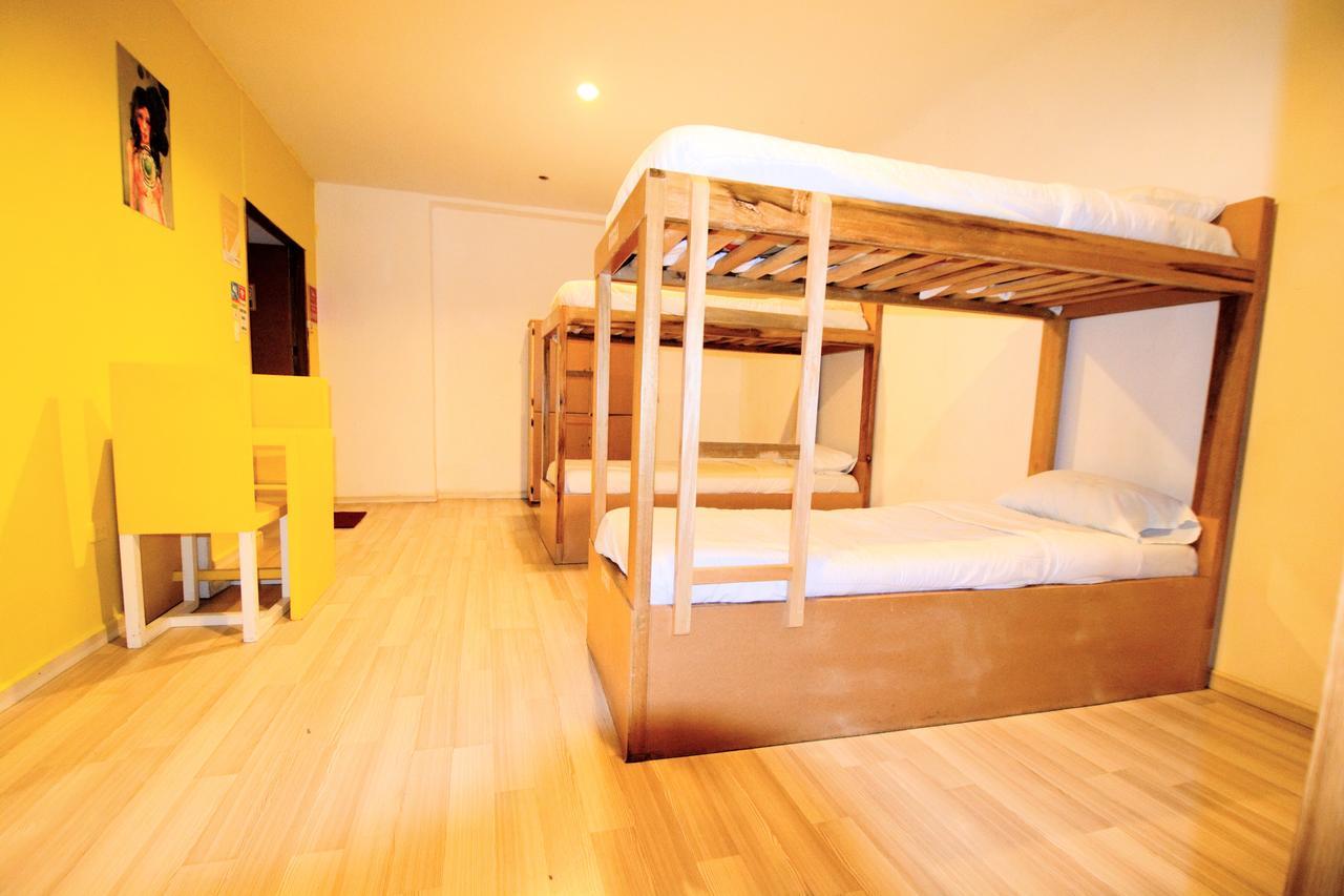Bauhouse Backpacker Hostel กูเอ็งกา ภายนอก รูปภาพ
