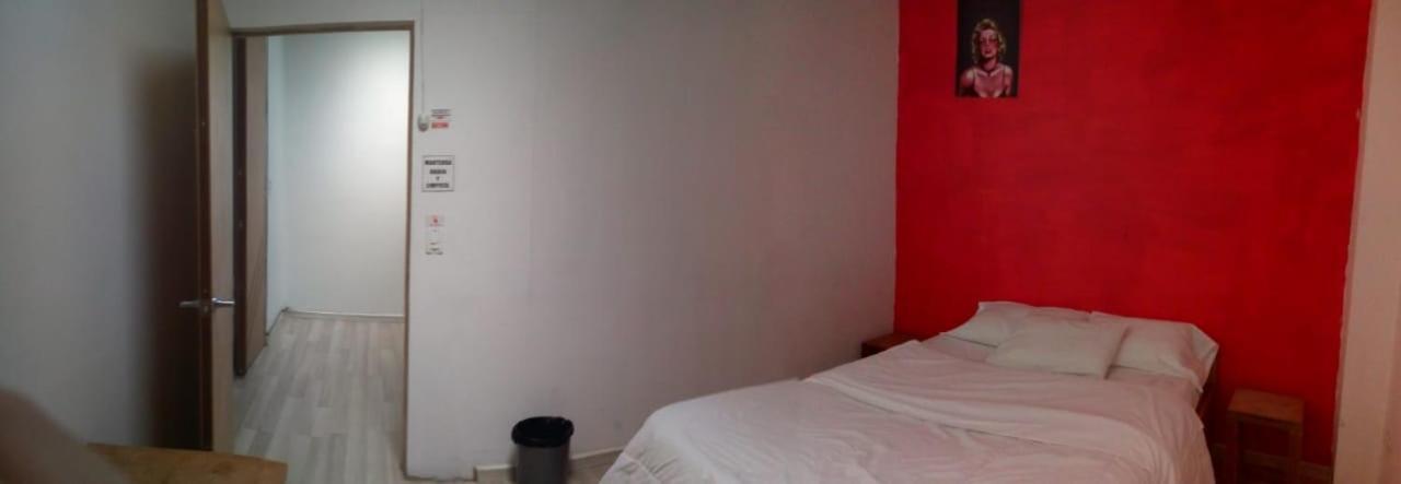 Bauhouse Backpacker Hostel กูเอ็งกา ภายนอก รูปภาพ