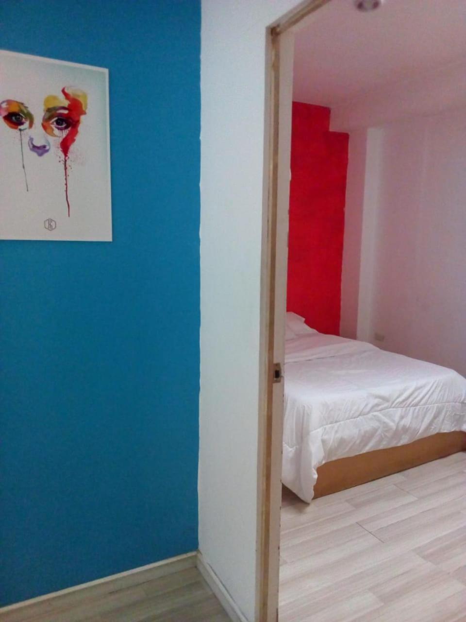 Bauhouse Backpacker Hostel กูเอ็งกา ภายนอก รูปภาพ
